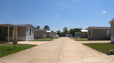Photo 3 of 10 of park located at 3550 Carlyss Drive Sulphur, LA 70665