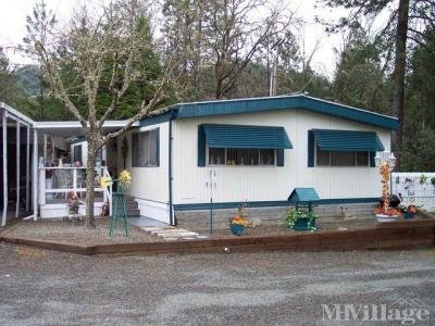Mobile Home Park in Rogue River OR