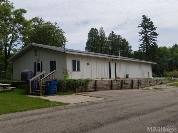 Photo of Johnson's Mobile Village, Fennville MI