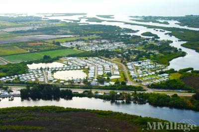 Photo 2 of 14 of park located at 1734 Wheelhouse Circle Ruskin, FL 33570
