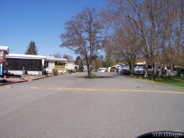 Photo 0 of 2 of park located at 1241 Dowell Rd Grants Pass, OR 97527
