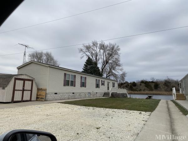 Photo of Shannon Shores Mobile Home Park, Reddick IL