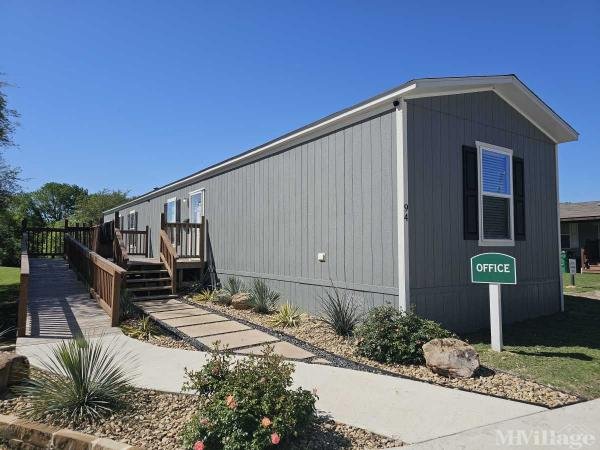 Photo of Vista Hills Manufactured Housing Community, Waxahachie TX