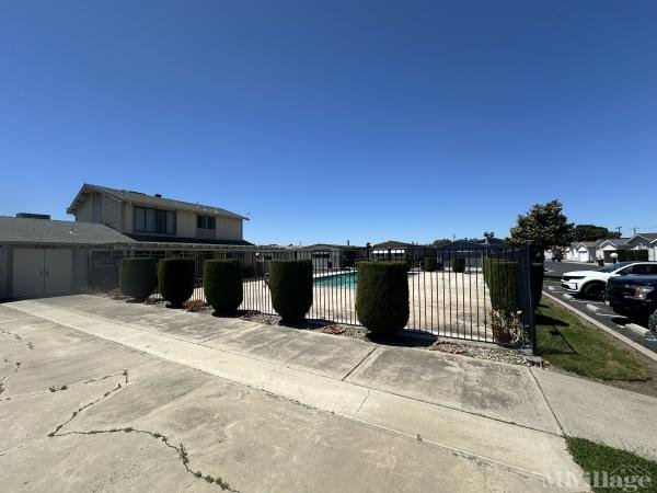 Photo of Orchard Estates Mobile Home Park, Tracy CA