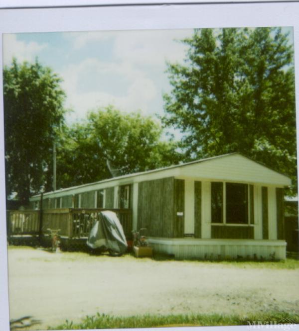 Photo of Cavalier Village, Brooklyn WI