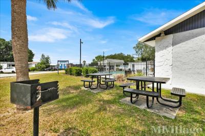 Photo 4 of 5 of park located at 200 Jeremy Drive Davenport, FL 33837