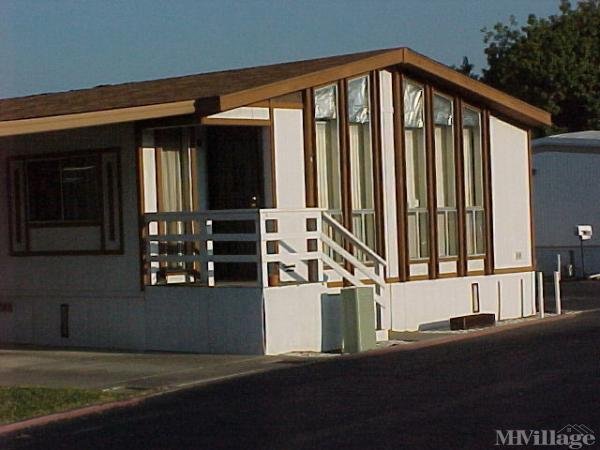 Photo of Carefree Ranch MHP, Escondido CA