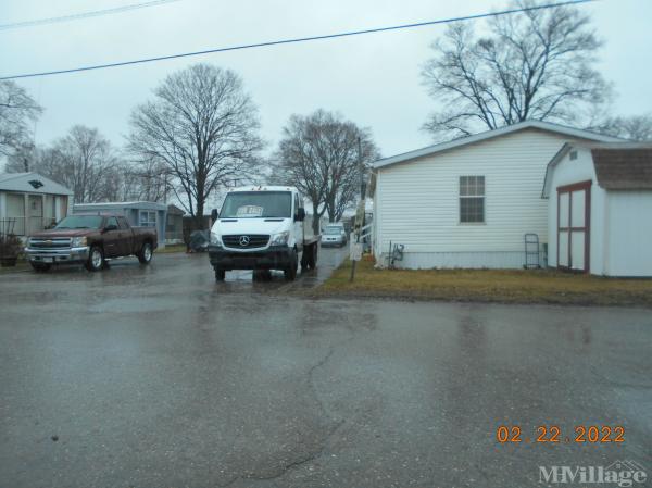 Photo of Casual Court, Columbus OH