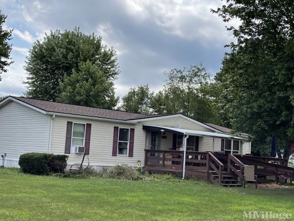 Photo of Airport View Mobile Home Park, Beach City OH