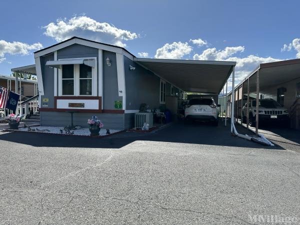 Photo of Riviera Mobile Home Park, Grants Pass OR