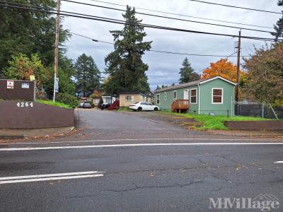 Mobile Home Park in Portland OR