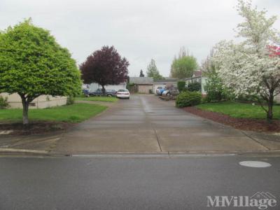 Mobile Home Park in Eugene OR