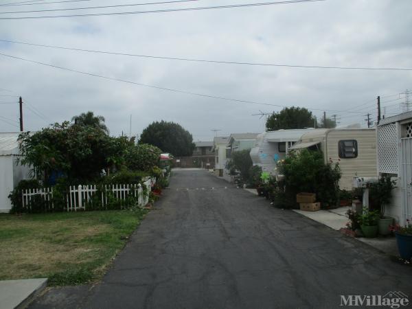 Photo of Bellfair Trailer Park, Bellflower CA