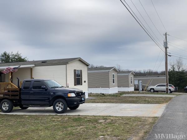 Photo 0 of 2 of park located at 1009 Rainier Way Dandridge, TN 37725