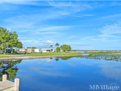 Photo 2 of 5 of park located at 200 Hideaway Ln Winter Haven, FL 33881