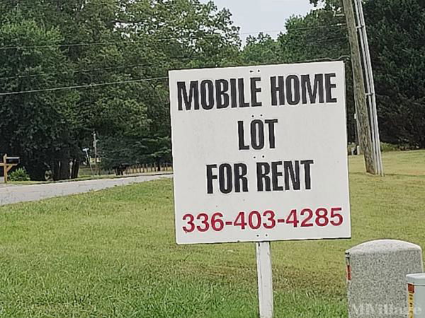 Photo of New Hill Mobile Home Village, Yadkinville NC