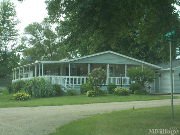 Photo of Autumn Ridge Estates, Henry IL