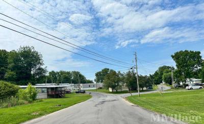 Photo 4 of 11 of park located at Sheffield Circle Gray, TN 37615