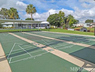 Photo 4 of 9 of park located at 626 Lake Henry Dr Winter Haven, FL 33881