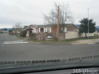Photo 2 of 19 of park located at 106 Noble Fir Circle Enumclaw, WA 98022