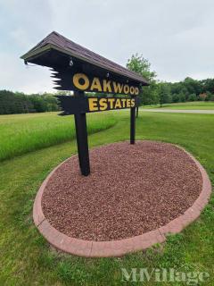 Photo 1 of 31 of park located at E9350 Oakwood Ln Lot 26 New London, WI 54961