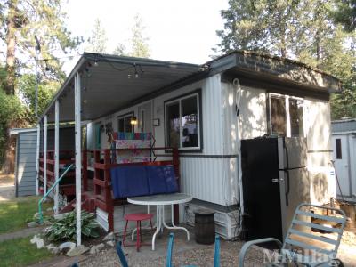 Mobile Home Park in Loon Lake WA