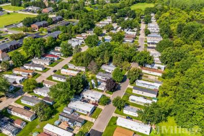 Photo 3 of 8 of park located at 1801 Dekalb Avenue Sycamore, IL 60178