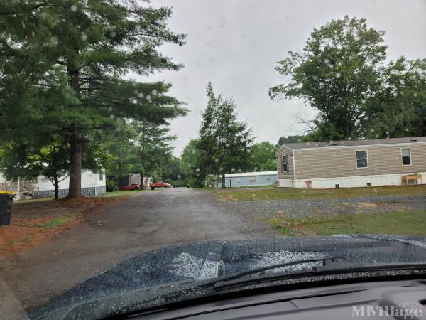 Photo of Greenfields Mobile Home Estates, Bristol VA