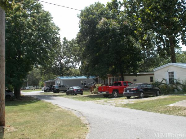 Photo of Lees Grand Lake Resort & Rv, Grove OK