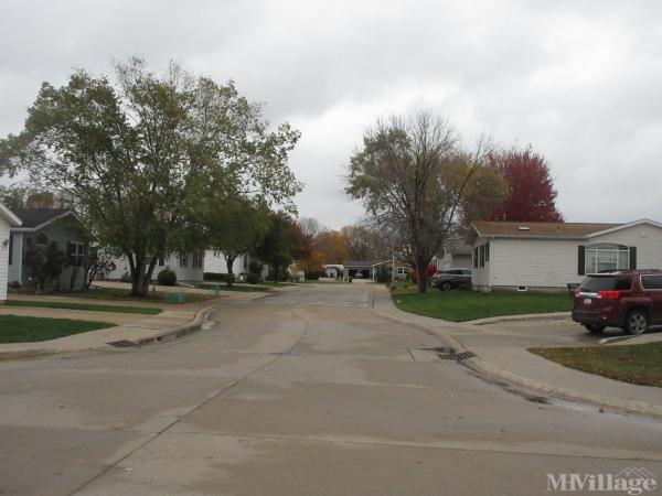 Photo of Saddlebrook, Iowa City IA