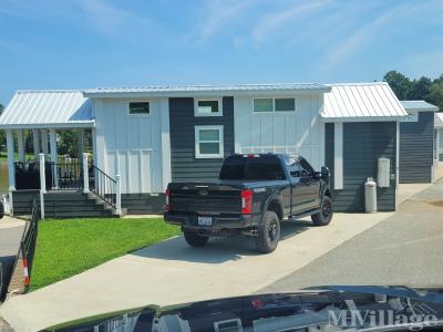 Mobile Home Park in Sherrills Ford NC