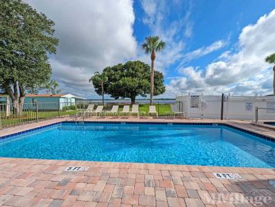 Photo 2 of 6 of park located at 400 Lakota Bend Winter Haven, FL 33881