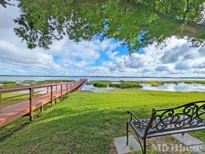 Photo 3 of 6 of park located at 400 Lakota Bend Winter Haven, FL 33881