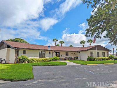 Photo 5 of 6 of park located at 400 Lakota Bend Winter Haven, FL 33881