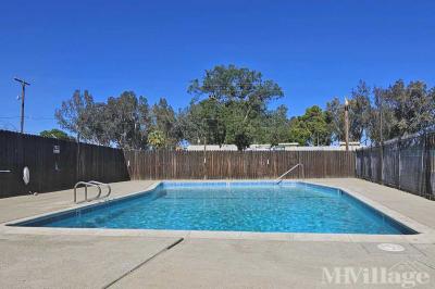 Photo 4 of 13 of park located at 300 N Thompson St Coalinga, CA 93210
