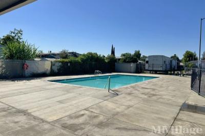 Photo 2 of 11 of park located at 220 S Madera Ave Kerman, CA 93630
