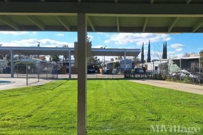 Photo 4 of 6 of park located at 3051 N Mosswood Dr Fresno, CA 93722