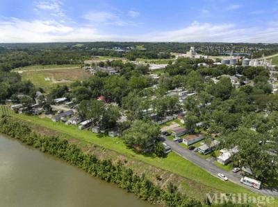 Mobile Home Park in Iowa City IA