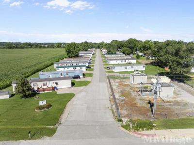 Photo 4 of 35 of park located at 107 S 6th St Kalona, IA 52247