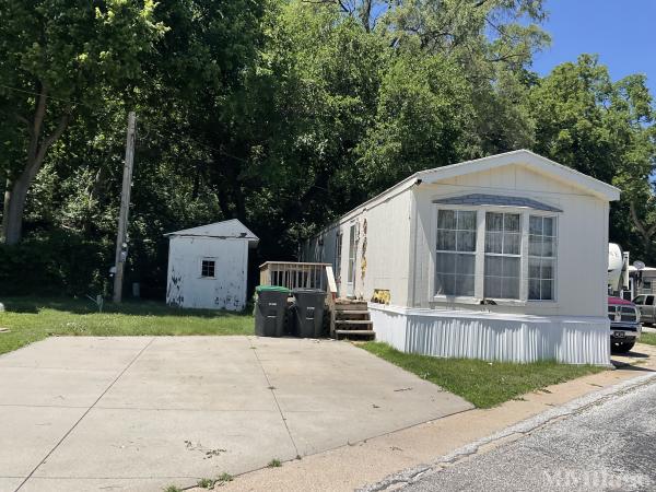 Photo of Town & Country Mobile Homes, Omaha NE