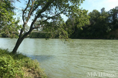 Mobile Home Park in Redding CA