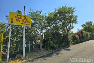 Mobile Home Park in Lancaster CA