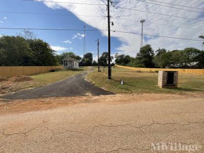 Photo 5 of 6 of park located at 229 Kay N Street Winona, TX 75792
