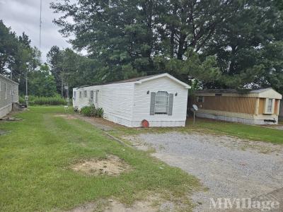 Photo 5 of 31 of park located at 380 Archie Smith Rd Hattiesburg, MS 39402