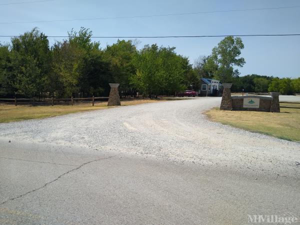 Photo of Hidden Forest Lake, Campbell TX