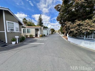 Mobile Home Park in Mountain View CA