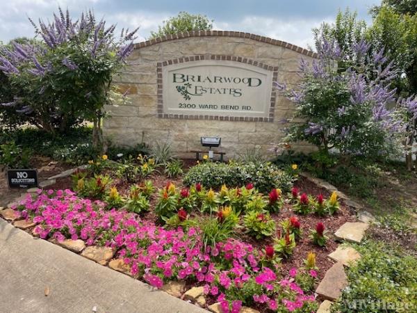 Photo 1 of 2 of park located at 2300 Ward Bend Rd #240B Sealy, TX 77474