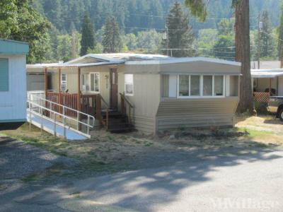 Mobile Home Park in Oakridge OR