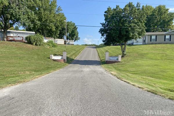 Photo of Parkwood Lake Mobile Home Park, Cape Girardeau MO