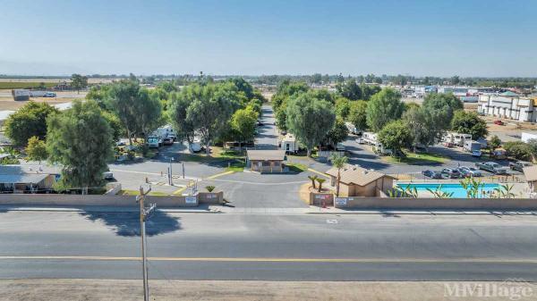 Photo of Bakersfield RV Park, Bakersfield CA